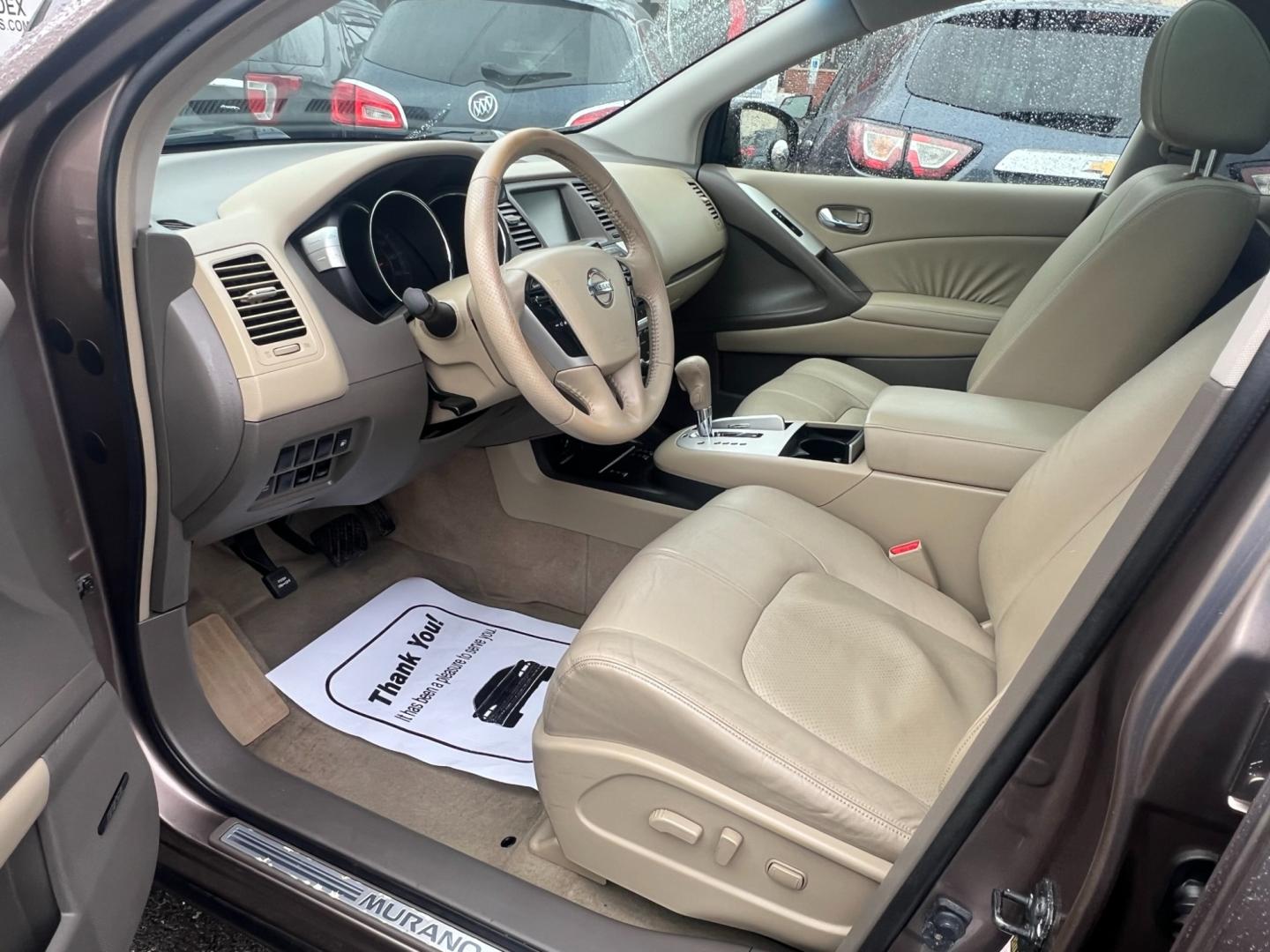 2010 Beige /Tan Leather Nissan Murano LE AWD (JN8AZ1MW1AW) with an 3.5L V6 DOHC 24V engine, CVT transmission, located at 1018 Brunswick Ave, Trenton, NJ, 08638, (609) 989-0900, 40.240086, -74.748085 - Photo#24